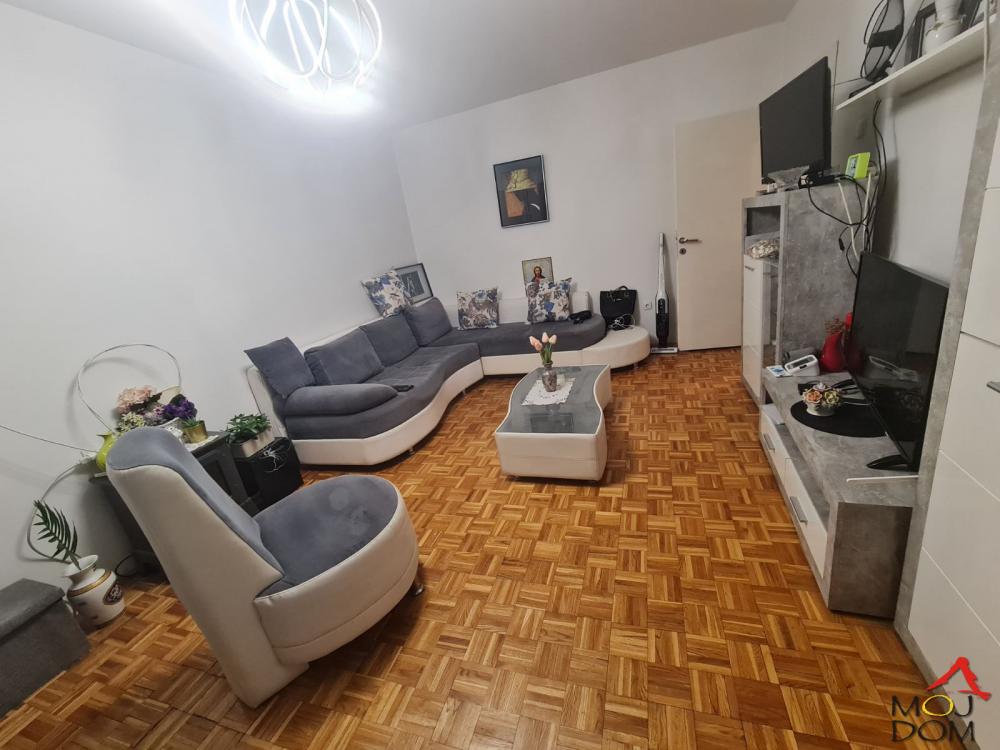 Slika 1 - Stan,NOVI SAD,AVIJACIJA,kv: 64, € 159500, ID: 1028637