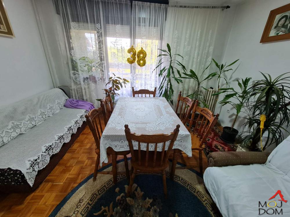 Slika 2 - Stan,NOVI SAD,ŠARENGRAD,kv: 56, € 133900, ID: 1005499