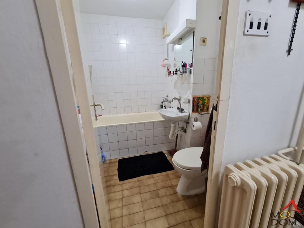 Slika 8 - Stan,NOVI SAD,ŠARENGRAD,kv: 56, € 133900, ID: 1005499