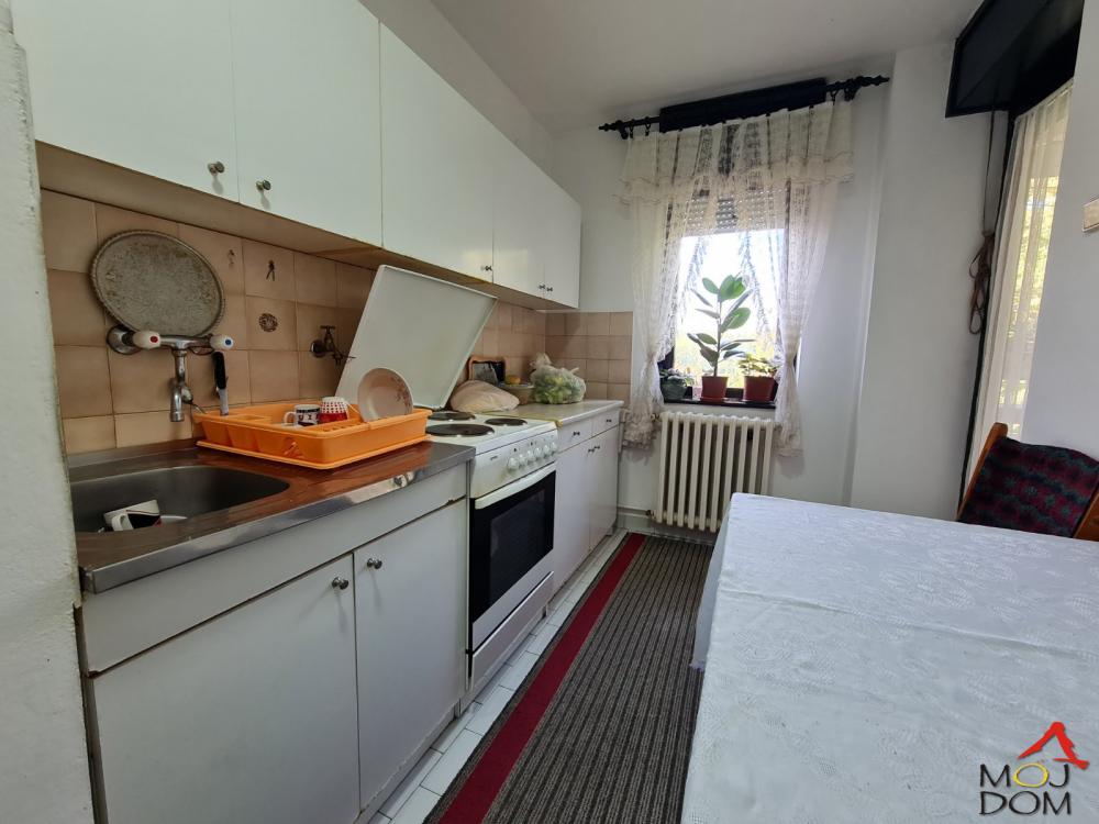 Slika 7 - Stan,NOVI SAD,ŠARENGRAD,kv: 56, € 133900, ID: 1005499