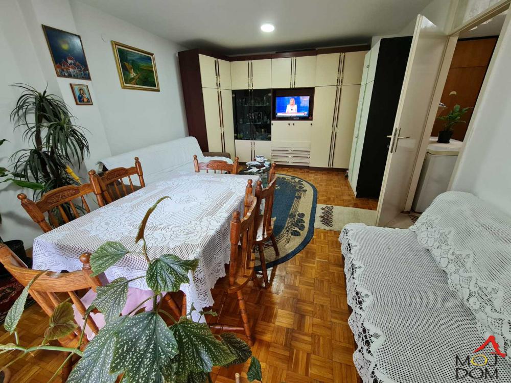 Slika 1 - Stan,NOVI SAD,ŠARENGRAD,kv: 56, € 133900, ID: 1005499