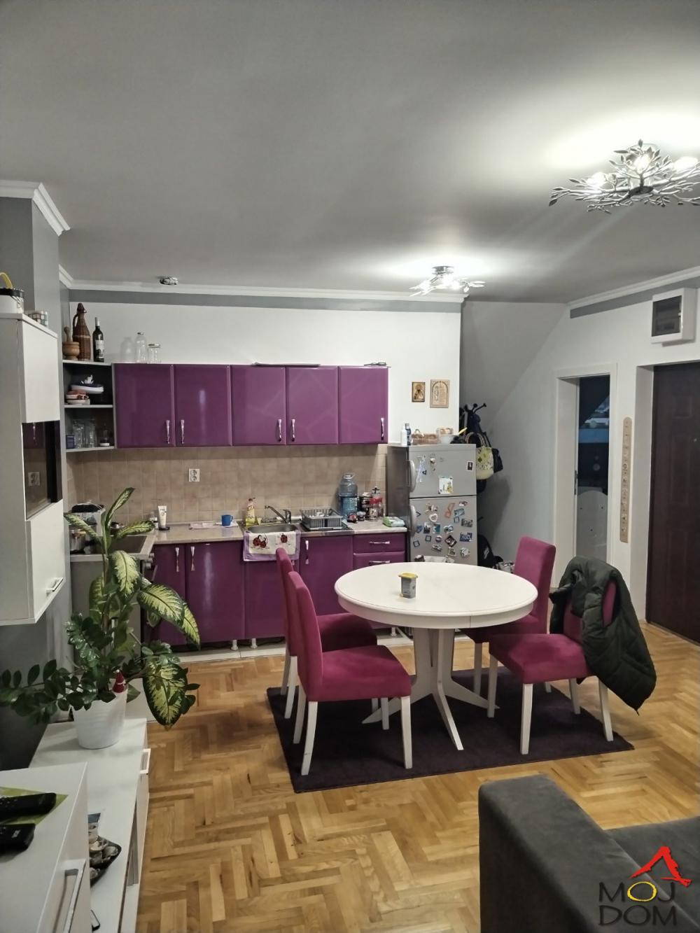 Glavna slika -Stan,NOVI SAD,PODBARA,kv: 52, € 149300, ID: 1024937