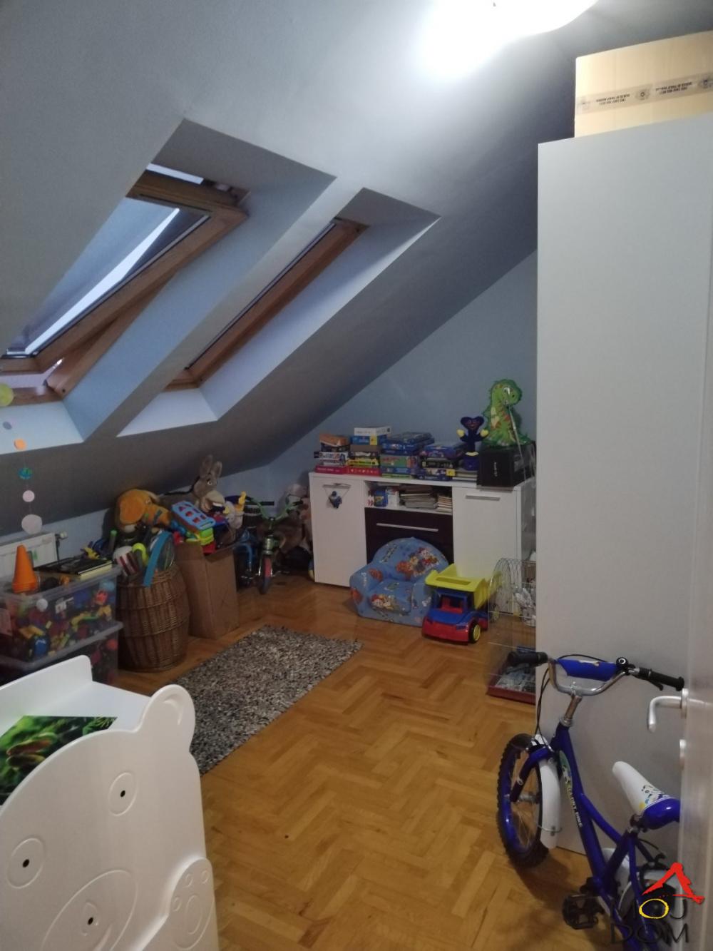 Slika 2 - Stan,NOVI SAD,PODBARA,kv: 52, € 149300, ID: 1024937