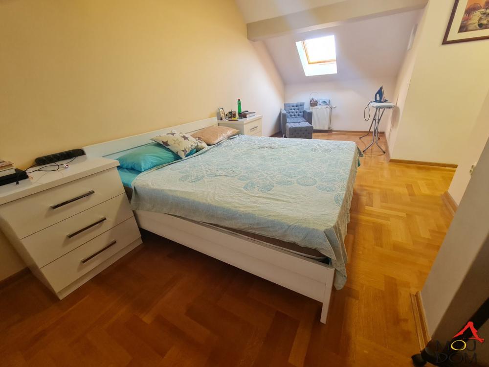 Slika 11 - Stan,NOVI SAD,DETELINARA,kv: 107, € 206000, ID: 1026840
