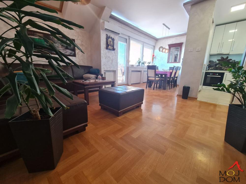 Slika 2 - Stan,NOVI SAD,DETELINARA,kv: 107, € 206000, ID: 1026840