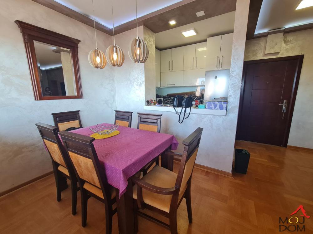 Slika 7 - Stan,NOVI SAD,DETELINARA,kv: 107, € 206000, ID: 1026840