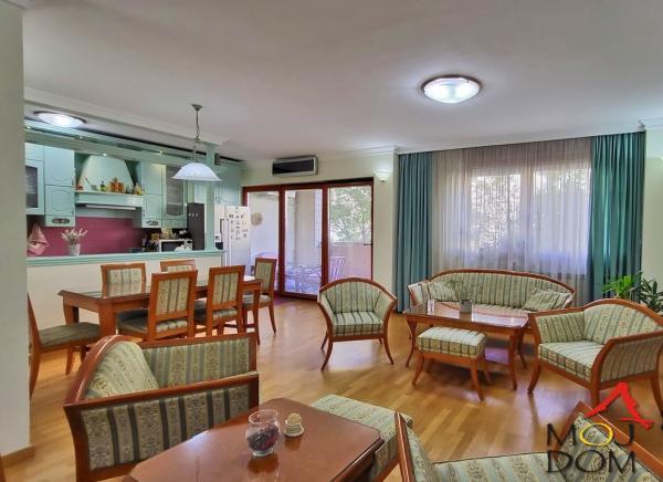 Glavna slika -Stan,NOVI SAD,CENTAR,kv: 163, € 556000, ID: 1027410