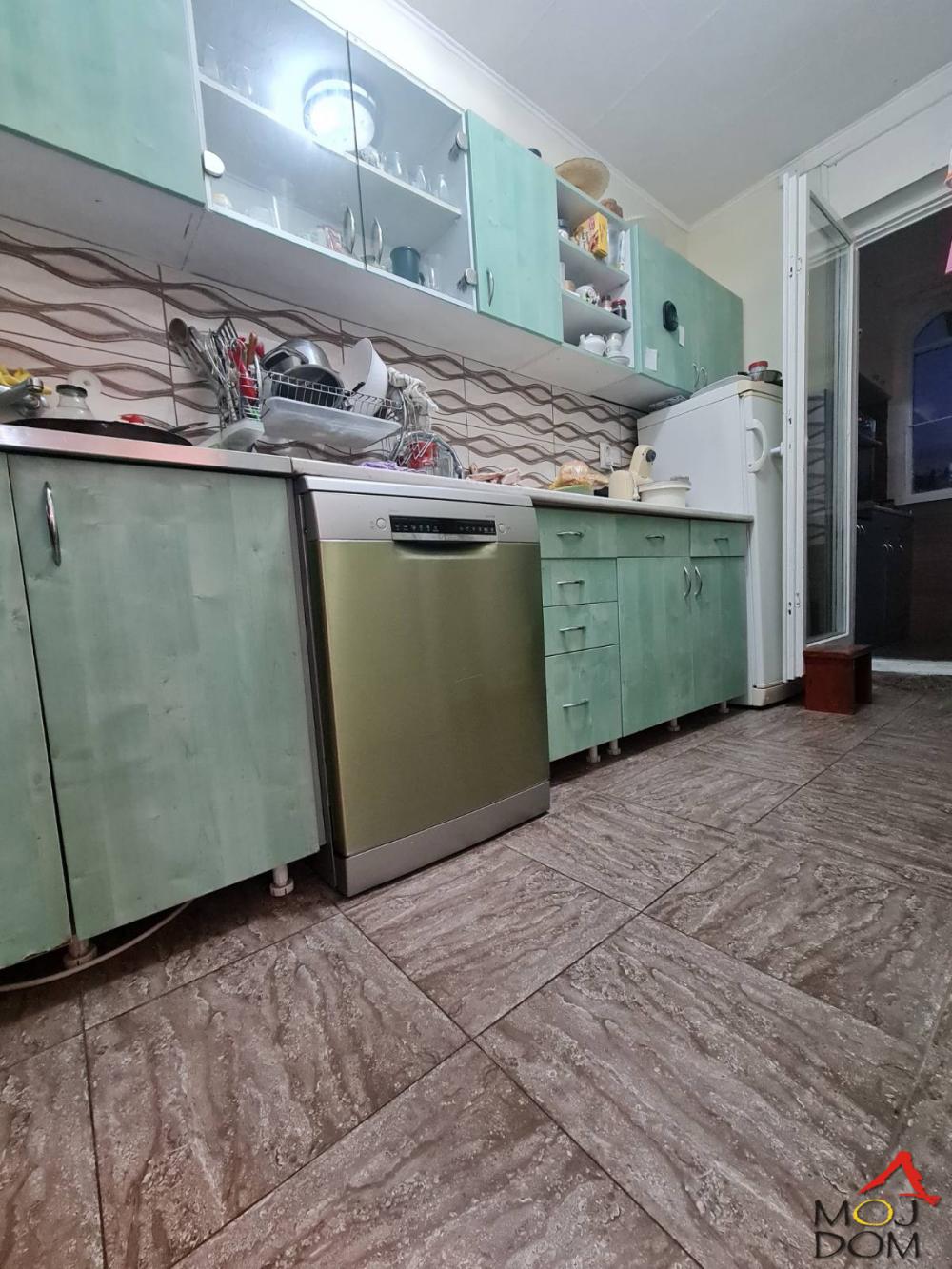 Slika 5 - Stan,NOVI SAD,NOVA DETELINARA,kv: 76, € 172010, ID: 1027480