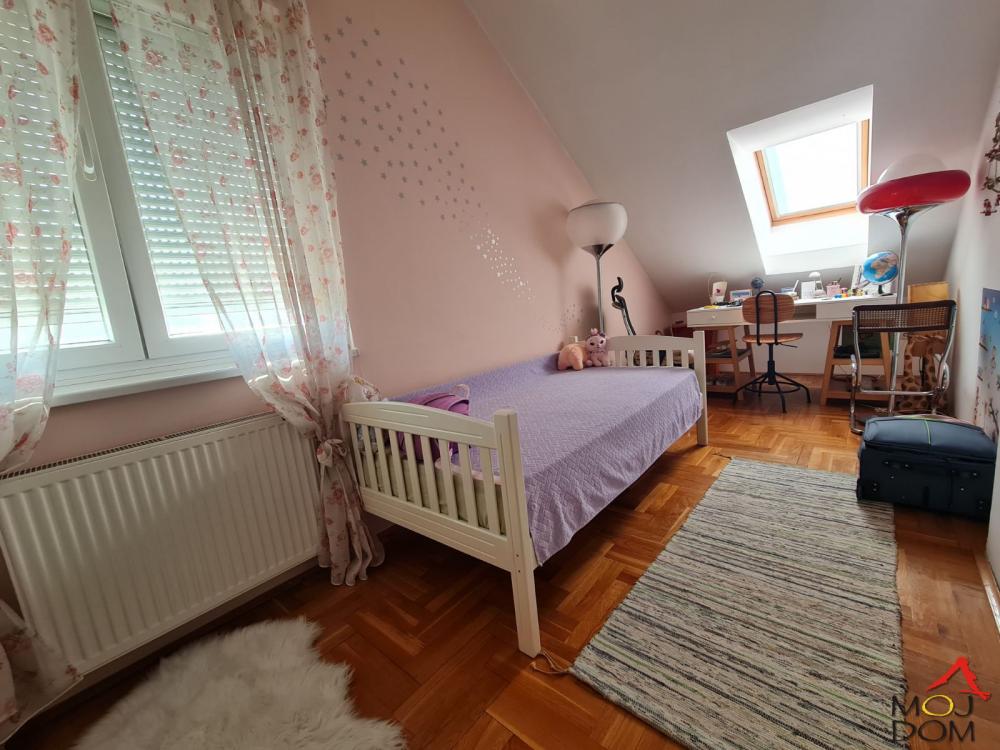 Slika 10 - Stan,NOVI SAD,NOVO NASELJE,kv: 78, € 185400, ID: 1028564