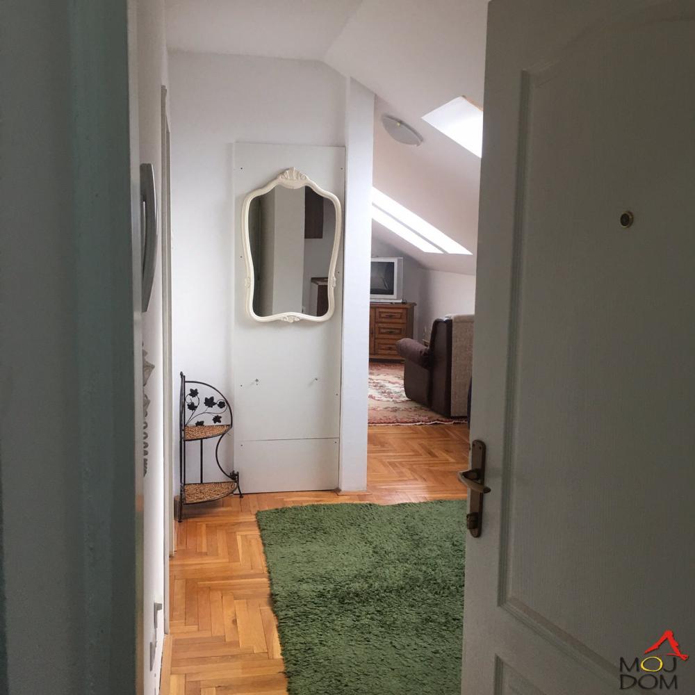 Slika 8 - Stan,NOVI SAD,ŠARENGRAD,kv: 50, € 82400, ID: 1028823