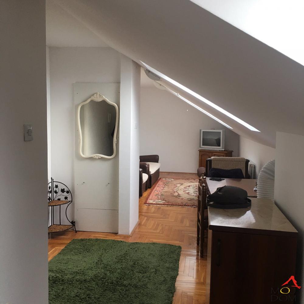 Slika 3 - Stan,NOVI SAD,ŠARENGRAD,kv: 50, € 82400, ID: 1028823