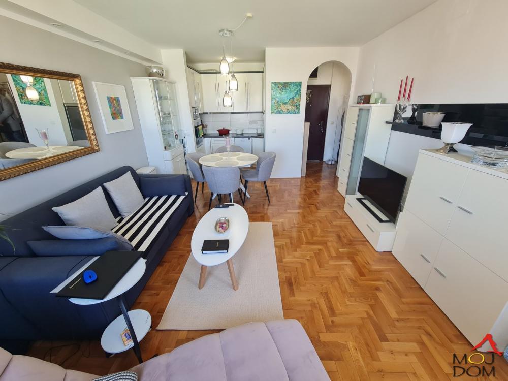 Glavna slika -Stan,NOVI SAD,PODBARA,kv: 47, € 175000, ID: 1029839