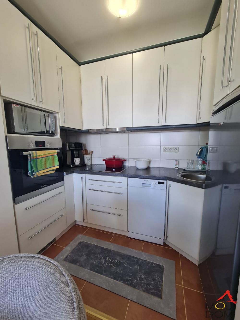 Slika 5 - Stan,NOVI SAD,PODBARA,kv: 47, € 175000, ID: 1029839