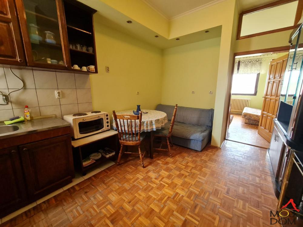 Slika 2 - Stan,NOVI SAD,CENTAR,kv: 58, € 149350, ID: 1030235