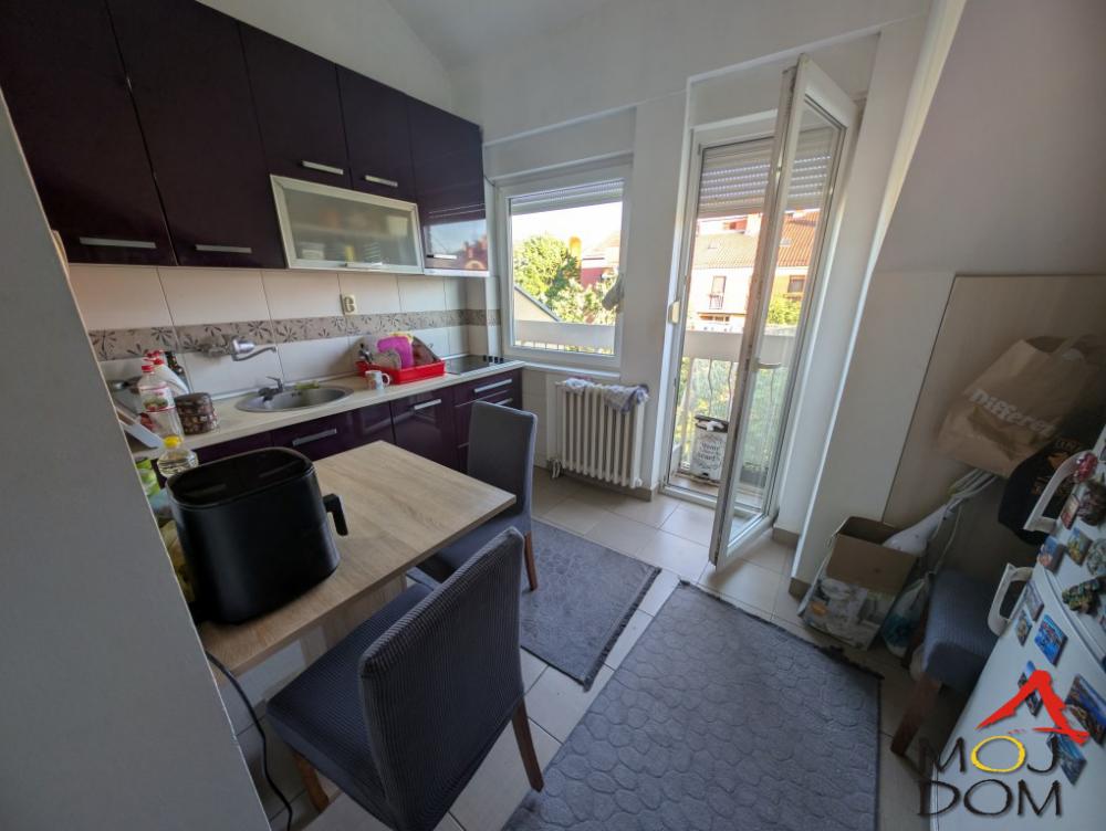 Slika 4 - Stan,NOVI SAD,ŠONSI,kv: 57, € 139000, ID: 1030343