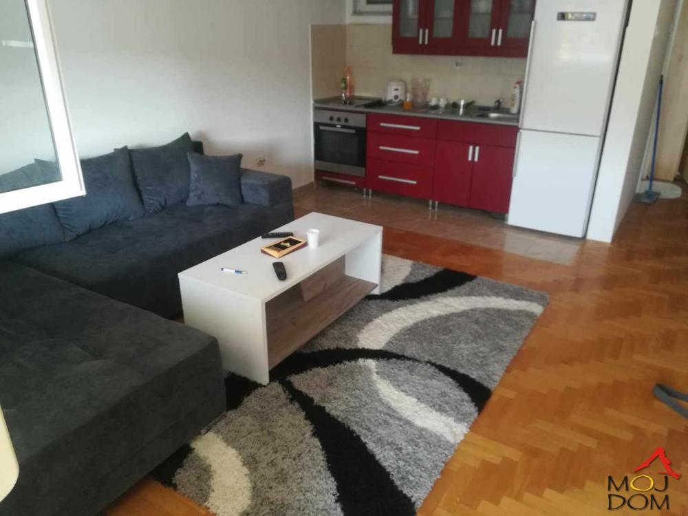 Glavna slika -Stan,NOVI SAD,NOVA DETELINARA,kv: 32, € 87500, ID: 1030488