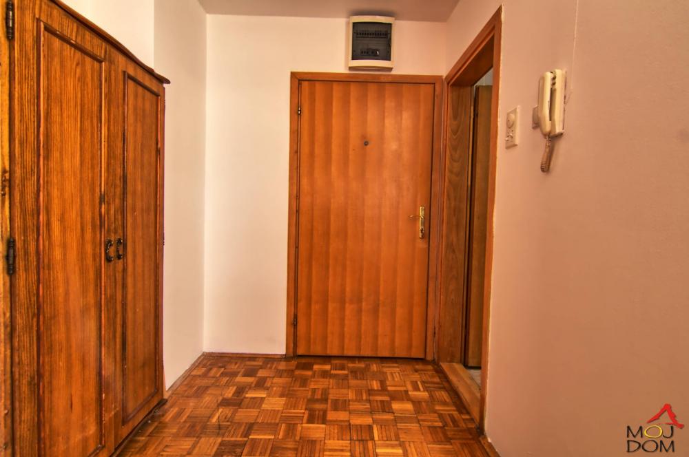 Slika 9 - Stan,NOVI SAD,NOVA DETELINARA,kv: 54, € 113300, ID: 1030522