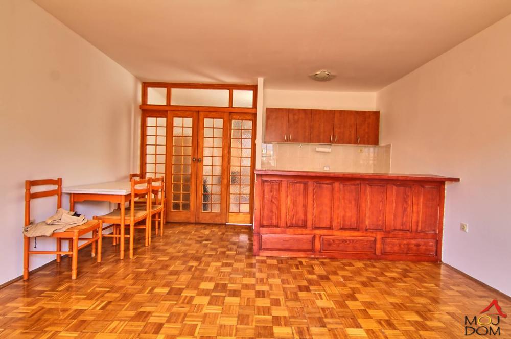 Slika 1 - Stan,NOVI SAD,NOVA DETELINARA,kv: 54, € 113300, ID: 1030522