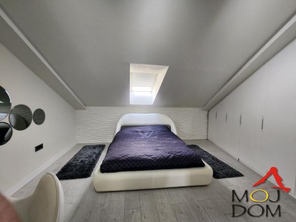 Slika 11 - Stan,NOVI SAD,ROTKVARIJA,kv: 140, € 329600, ID: 1030514