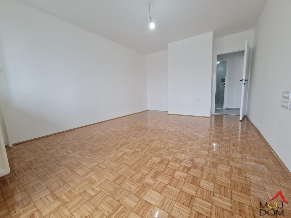 Slika 1 - Stan,NOVI SAD,BULEVAR,kv: 63, € 161400, ID: 1029934