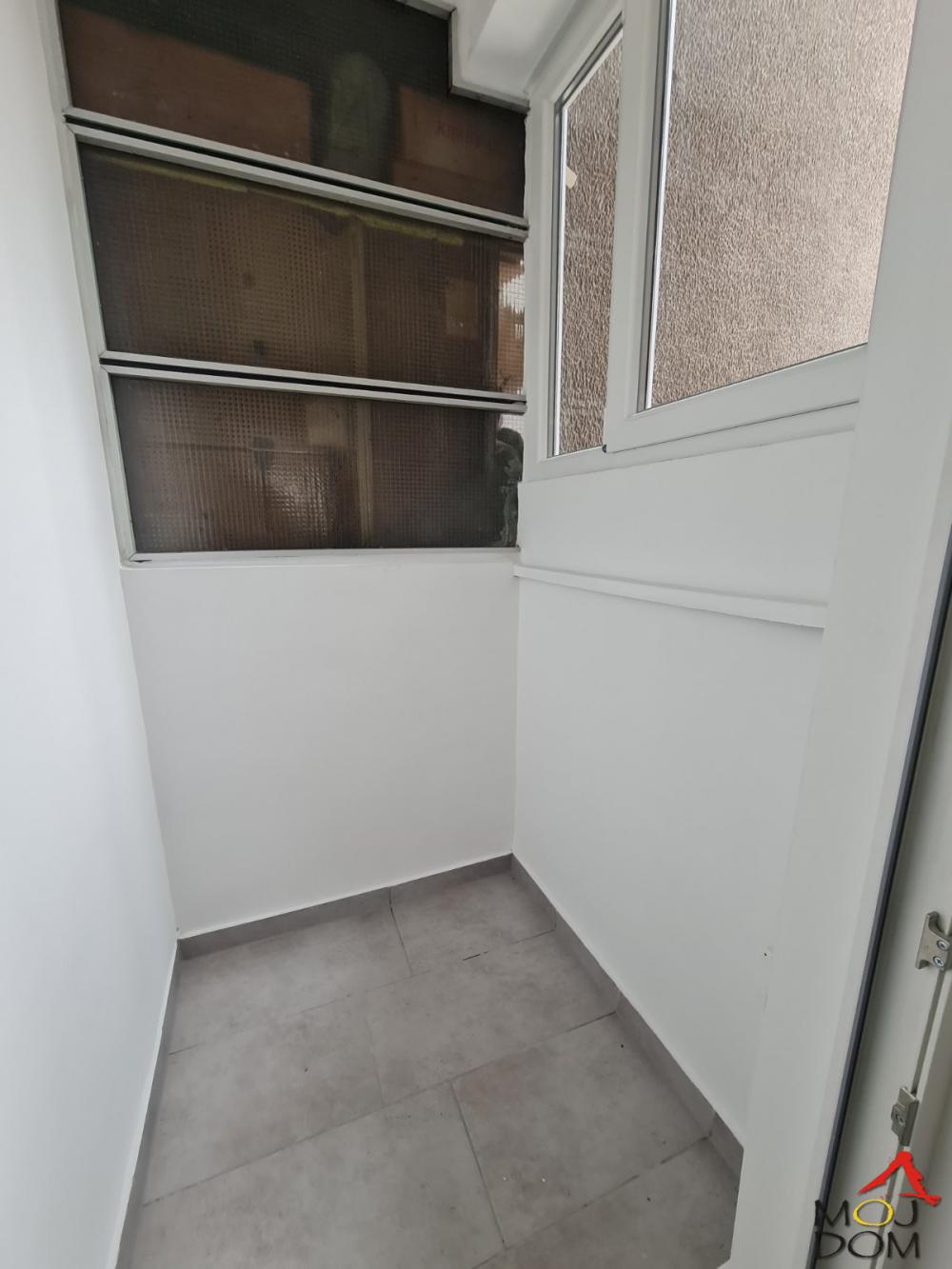 Slika 9 - Stan,NOVI SAD,BULEVAR,kv: 63, € 161400, ID: 1029934