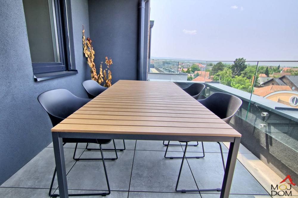 Slika 1 - Stan,NOVI SAD,TELEP,kv: 132, € 243600, ID: 1030659