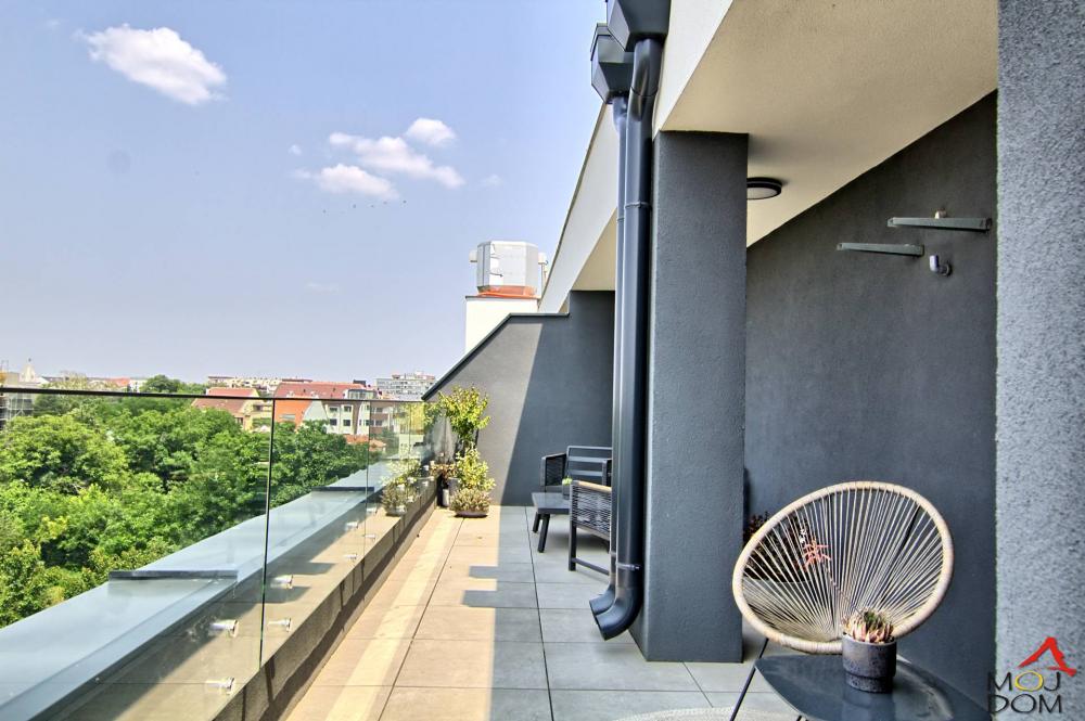 Slika 7 - Stan,NOVI SAD,TELEP,kv: 132, € 243600, ID: 1030659