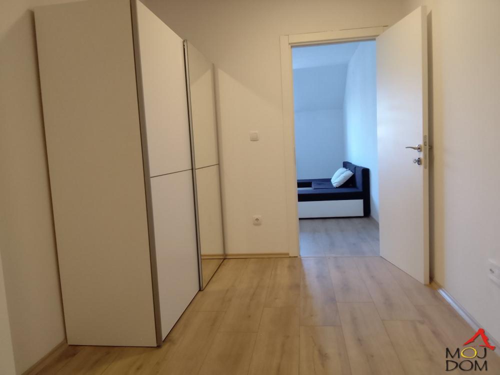 Slika 7 - Stan,NOVI SAD,GRBAVICA,kv: 51, € 157600, ID: 1030683