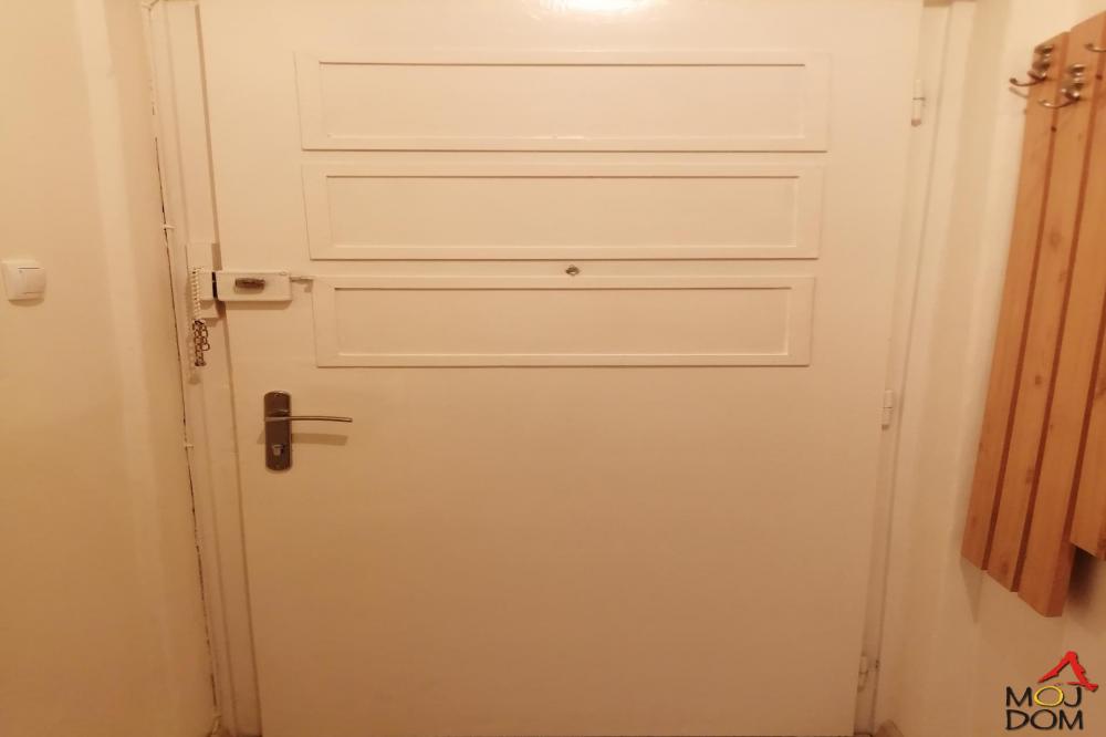 Slika 11 - Stan,NOVI SAD,FUTOŠKA,kv: 32, € 94750, ID: 1027828