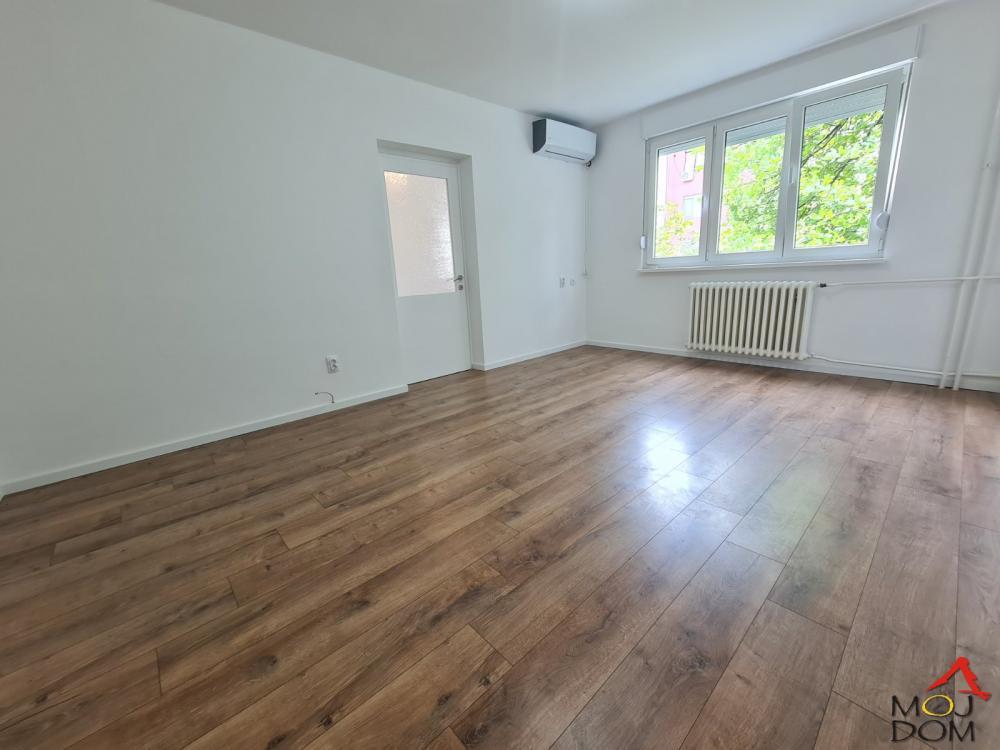 Glavna slika -Stan,NOVI SAD,DETELINARA,kv: 43, € 123600, ID: 1030280