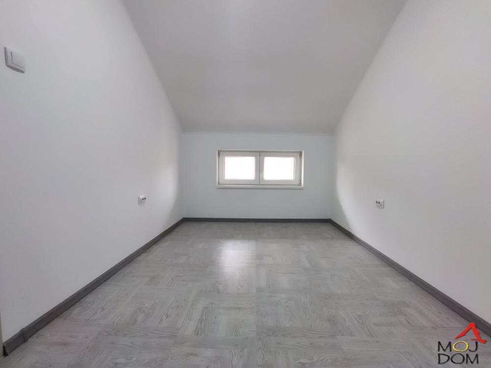 Slika 5 - Stan,NOVI SAD,KLISA,kv: 71, € 113300, ID: 1029671