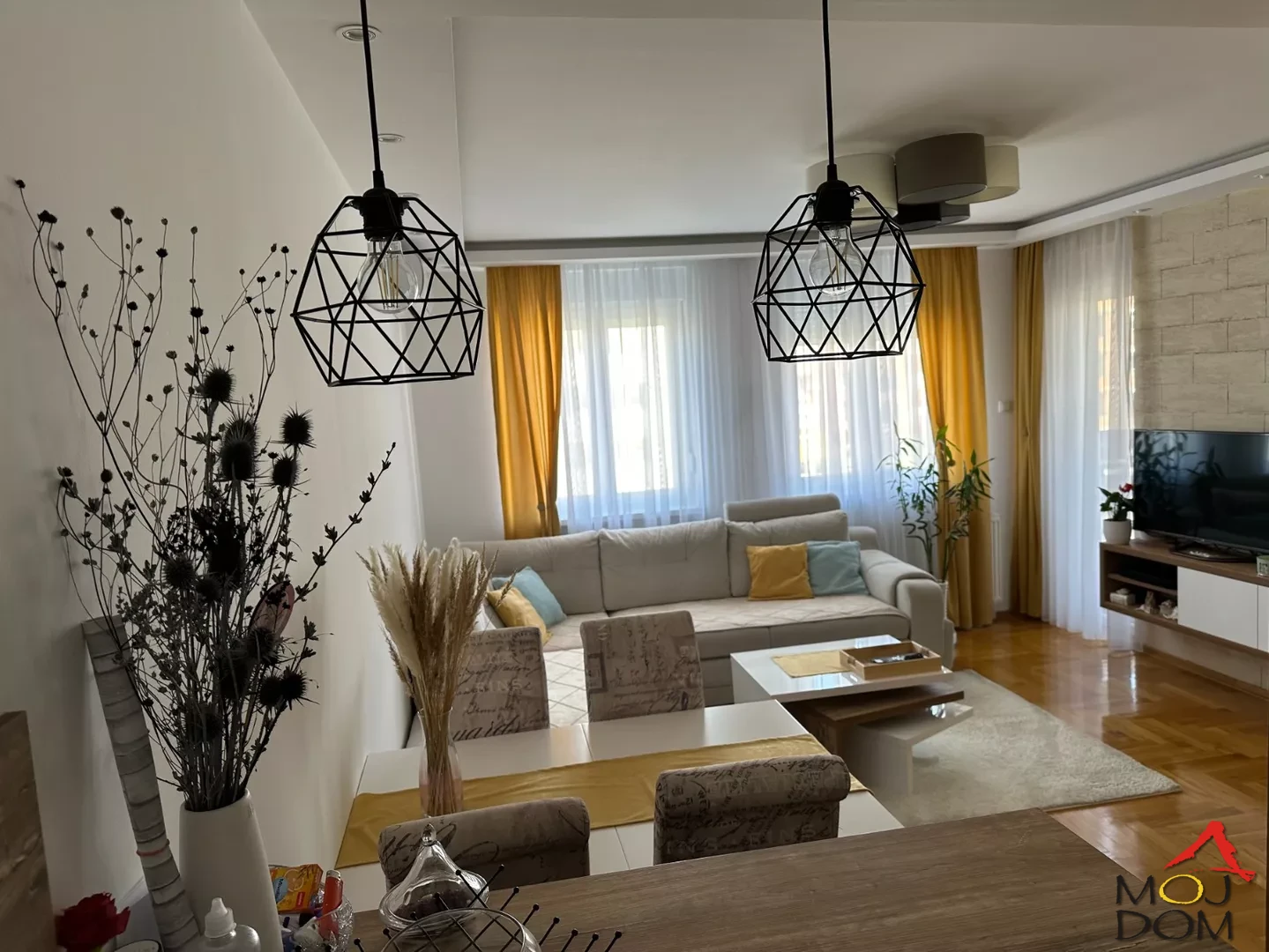 Slika 3 - Stan,NOVI SAD,SOMBORSKI BULEVAR,kv: 63, € 194500, ID: 1027200