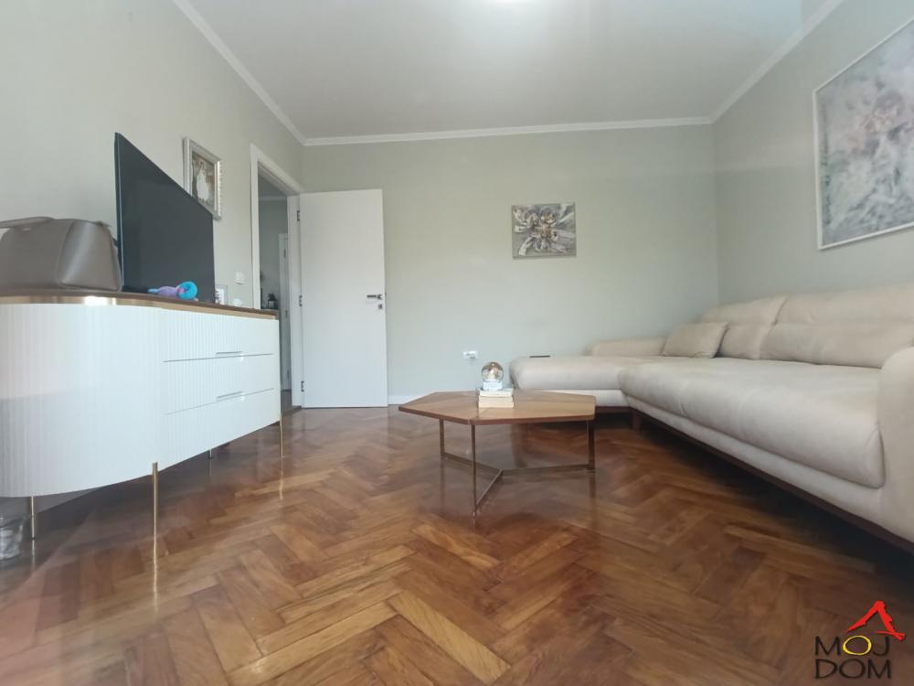 Slika 3 - Stan,NOVI SAD,GRBAVICA,kv: 52, € 147300, ID: 1030661