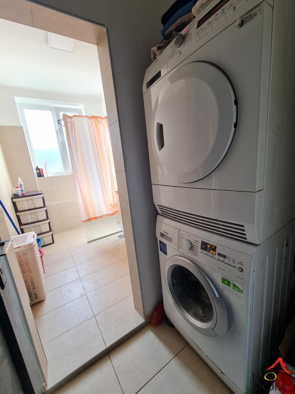 Slika 5 - Stan,NOVI SAD,KEJ,kv: 63, € 206000, ID: 1028013