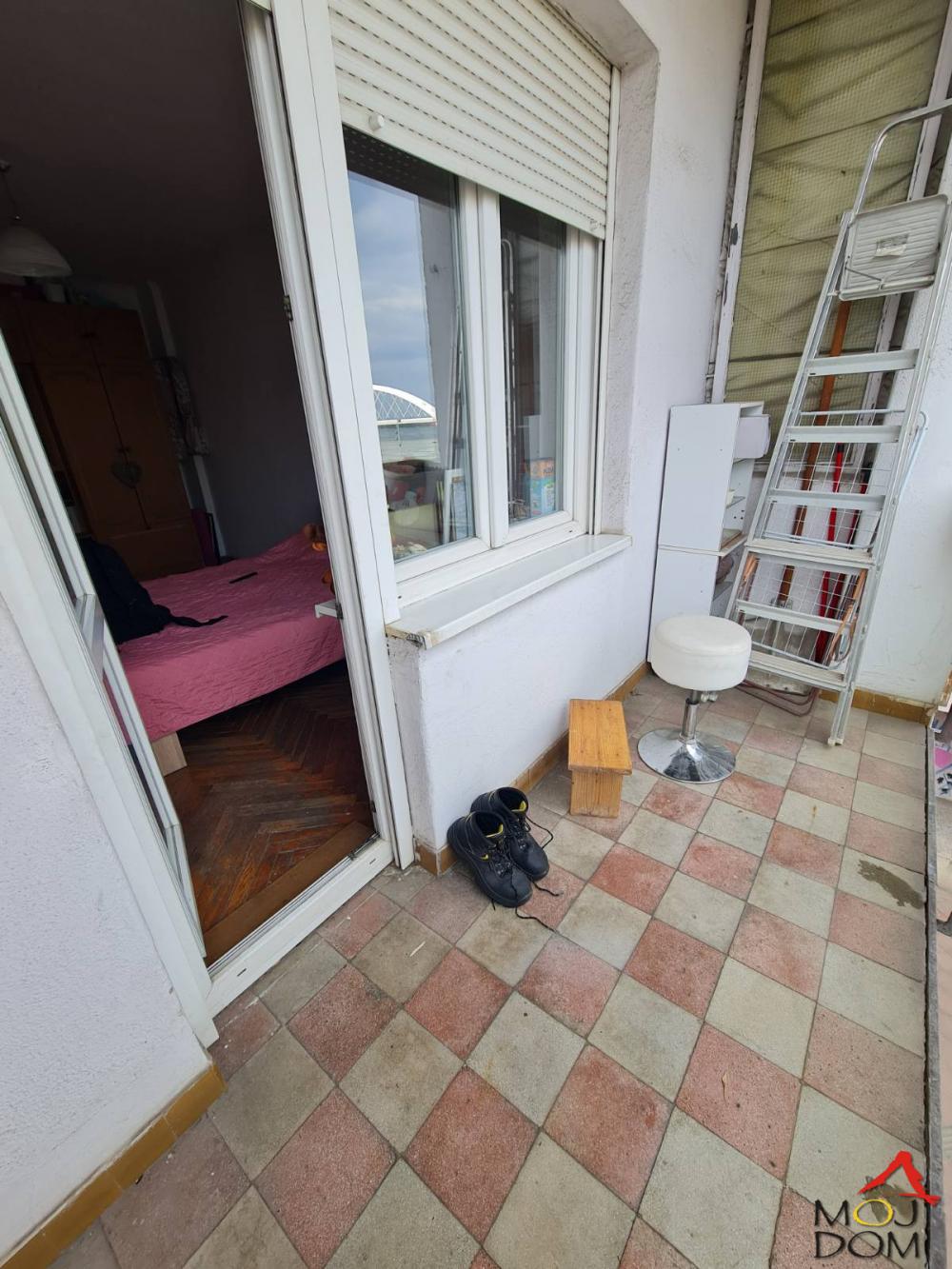 Slika 7 - Stan,NOVI SAD,KEJ,kv: 63, € 206000, ID: 1028013