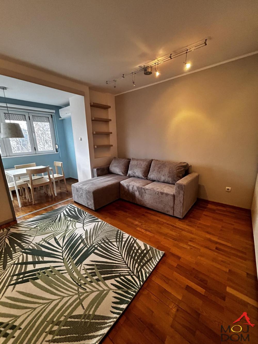 Slika 2 - Stan,NOVI SAD,CENTAR,kv: 41, € 139000, ID: 1027964