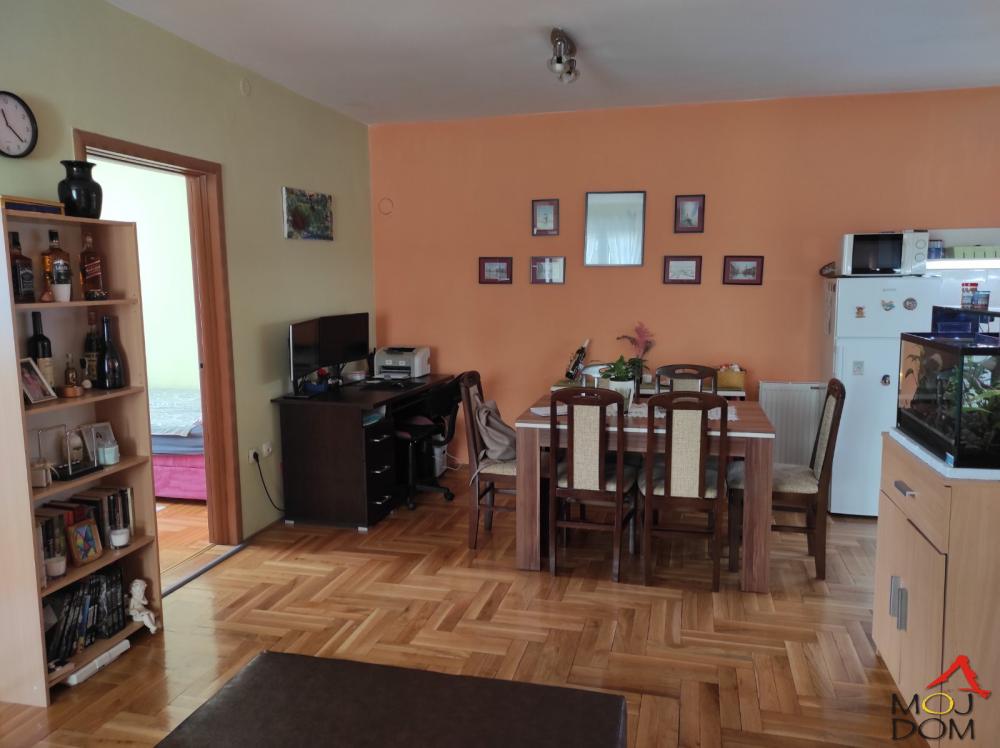 Slika 9 - Stan,NOVI SAD,SOCIJALNO,kv: 72, € 164800, ID: 1027861
