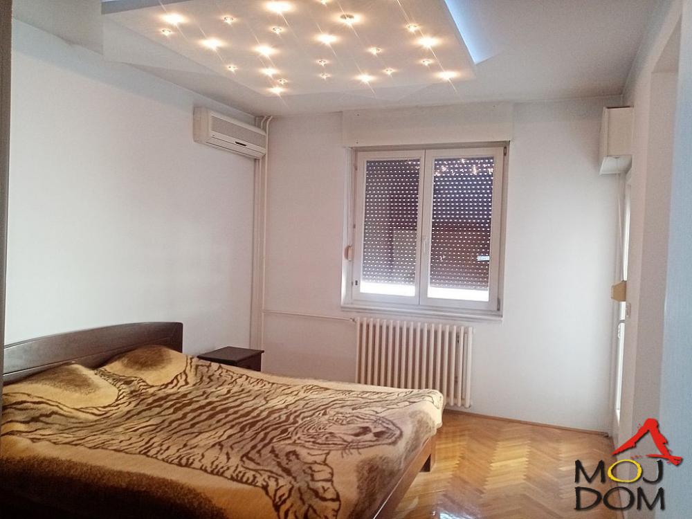 Slika 5 - Stan,NOVI SAD,BULEVAR,kv: 101, € 288400, ID: 1027829