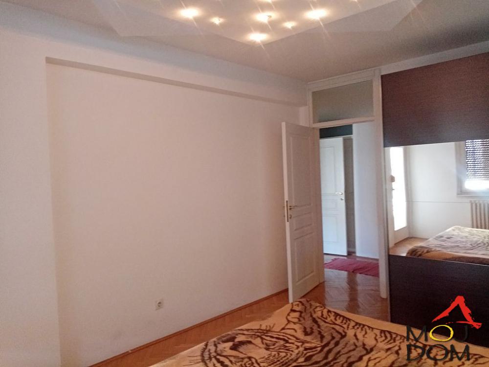 Slika 8 - Stan,NOVI SAD,BULEVAR,kv: 101, € 288400, ID: 1027829