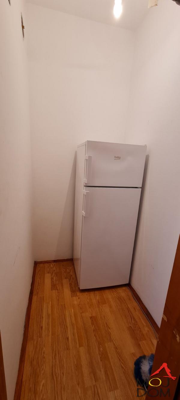 Slika 11 - Stan,NOVI SAD,STANICA,kv: 70, € 125000, ID: 1027657