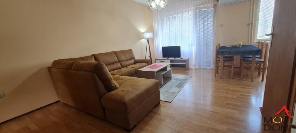 Slika 1 - Stan,NOVI SAD,STANICA,kv: 70, € 125000, ID: 1027657