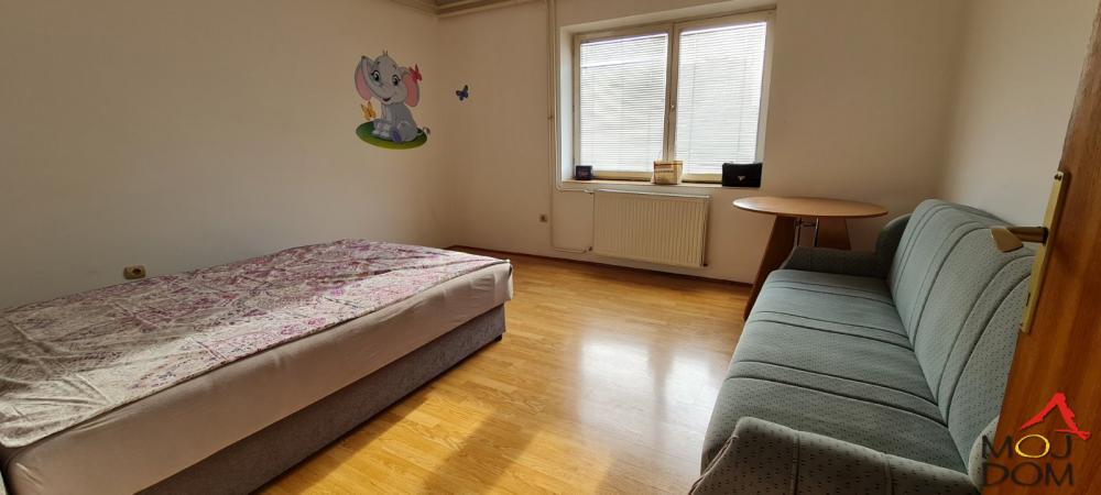 Slika 4 - Stan,NOVI SAD,STANICA,kv: 70, € 125000, ID: 1027657