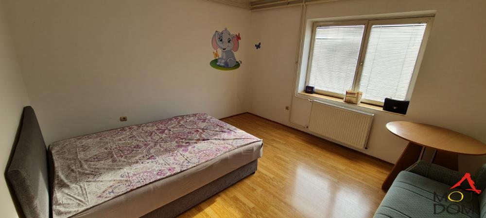 Slika 5 - Stan,NOVI SAD,STANICA,kv: 70, € 125000, ID: 1027657