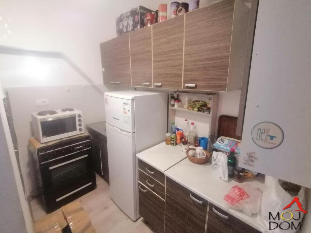 Slika 3 - Stan,NOVI SAD,CENTAR,kv: 39, € 62850, ID: 1028025