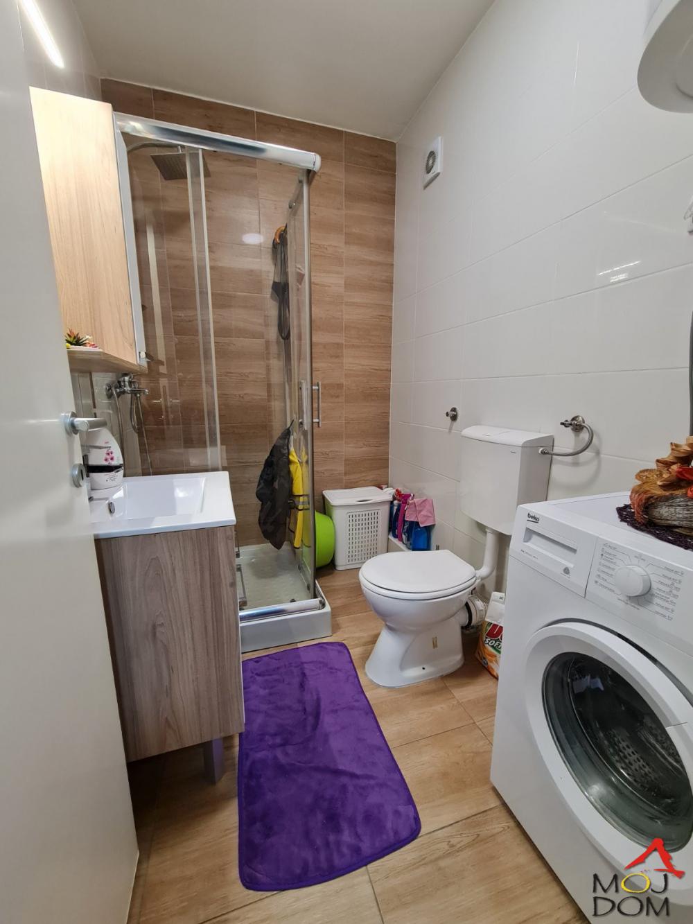 Slika 10 - Stan,NOVI SAD,SOMBORSKI BULEVAR,kv: 112, € 236900, ID: 1027770