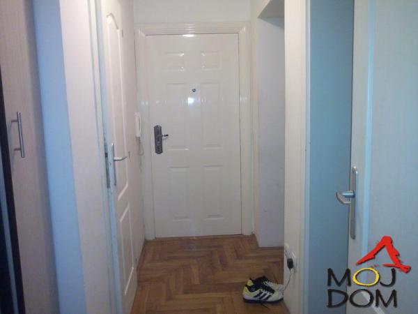 Slika 3 - Stan,NOVI SAD,PODBARA,kv: 87, € 164800, ID: 1027740