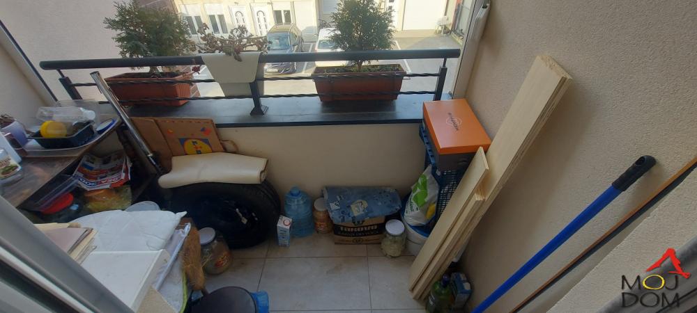 Slika 6 - Stan,NOVI SAD,ADICE,kv: 52, € 125000, ID: 1027711