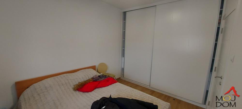 Slika 5 - Stan,NOVI SAD,ADICE,kv: 52, € 125000, ID: 1027711