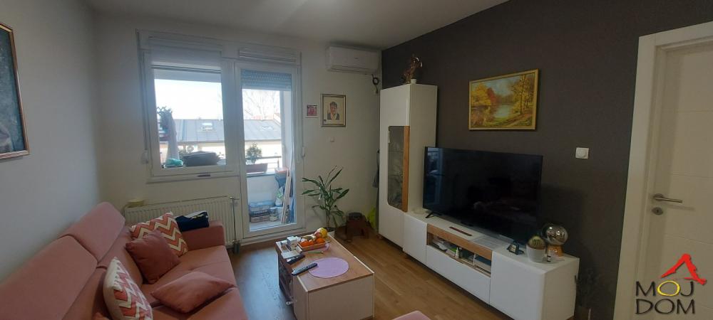 Slika 1 - Stan,NOVI SAD,ADICE,kv: 52, € 125000, ID: 1027711