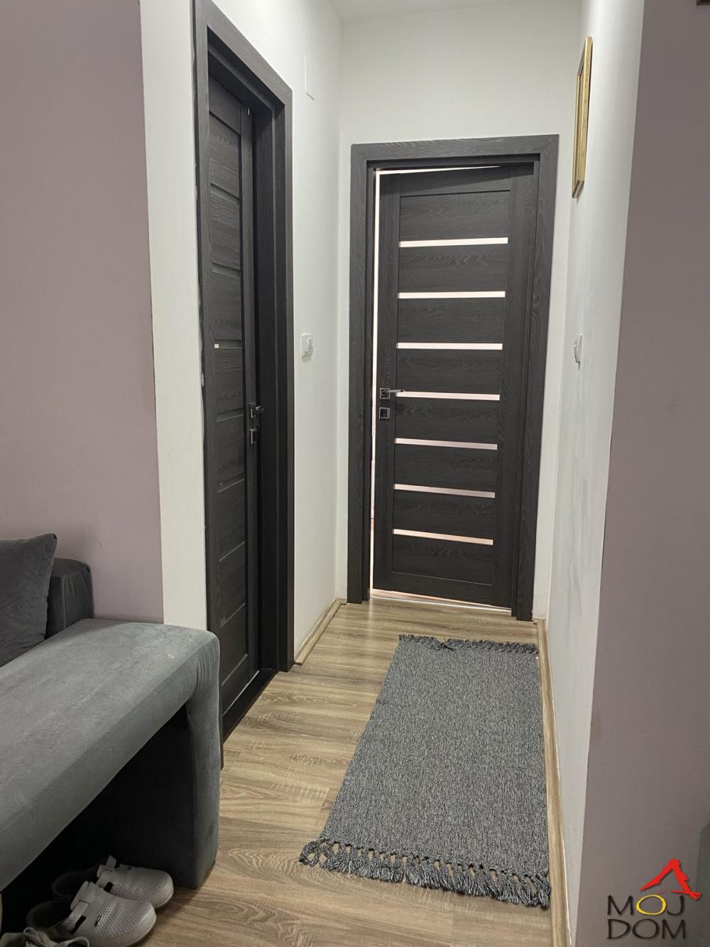 Slika 2 - Stan,NOVI SAD,ADICE,kv: 27, € 92700, ID: 1028707